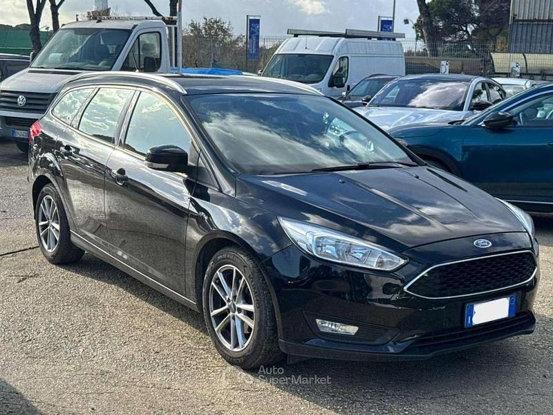 Usata Ford Focus 120 CV (88 kW) 2018 Nero Station wagon