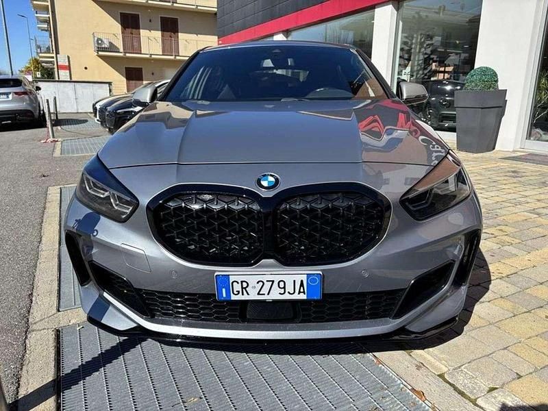 Usata BMW 135 Efficient Dynamics 306 CV (225 kW) 2023 Grigio Utilitaria