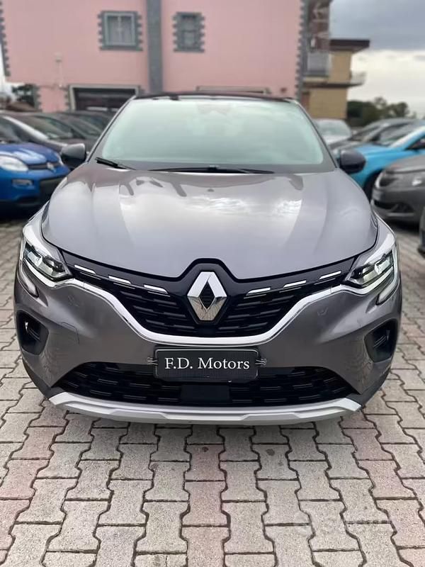 Usata Renault Captur Intens 115 CV (84 kW) 2020 Grigio SUV