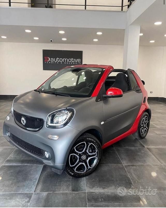 Usata Smart ForTwo Cabrio Prime 90 CV (66 kW) 2016 Grigio Cabrio