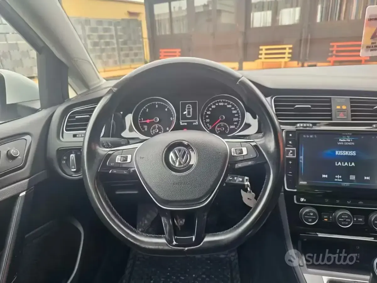 Usata VW Golf VII 150 CV (110 kW) 2014 Bianco Berlina
