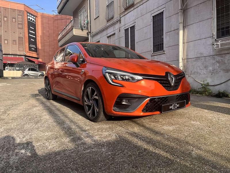 Begagnad Renault Clio V R.S. 131 HK (96 kW) 2020 Orange Sedan