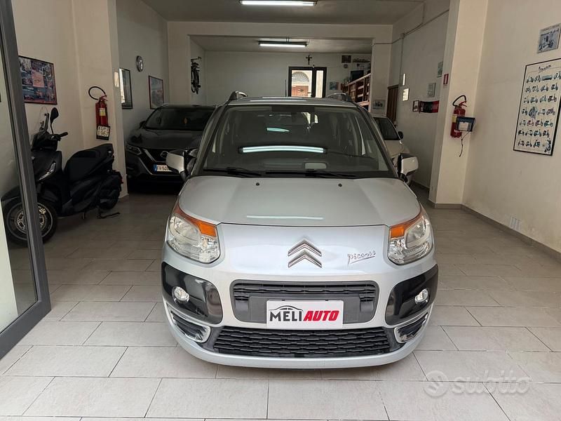 Begagnad Citroën C3 92 HK (67 kW) 2012 Grå Minibuss