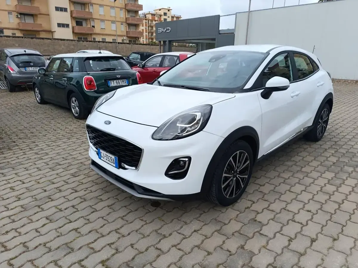Usata Ford Puma Titanium 125 CV (91 kW) 2022 Bianco SUV