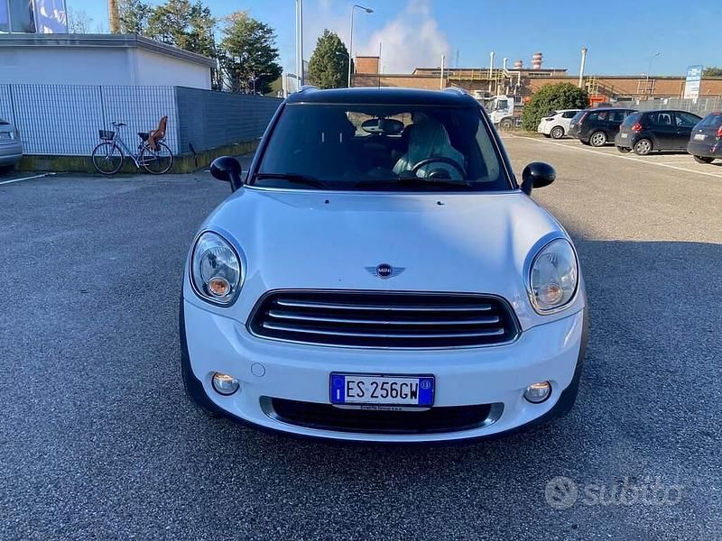 Usata Mini Cooper D Countryman 111 CV (81 kW) 2013 Bianco SUV