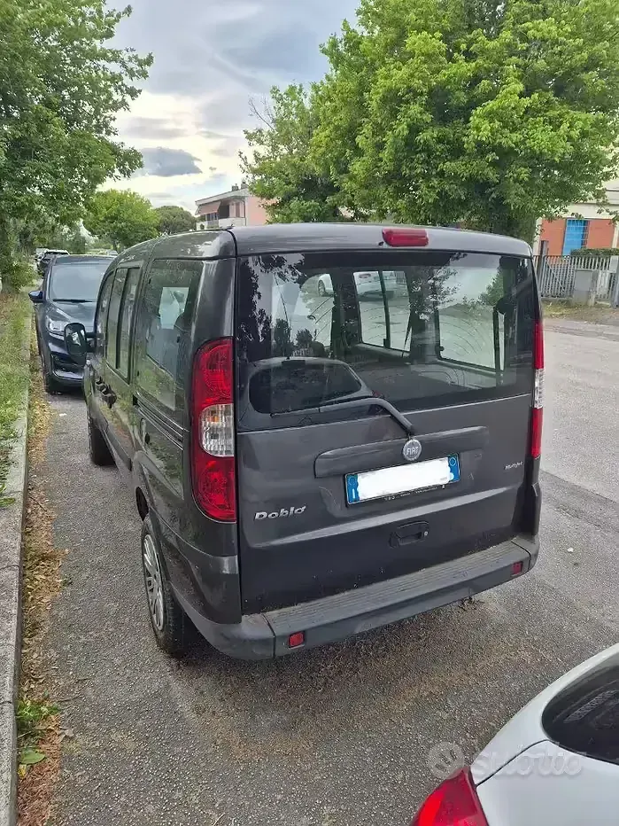 Usata Fiat Doblò 85 CV (62 kW) 2007 Monovolume