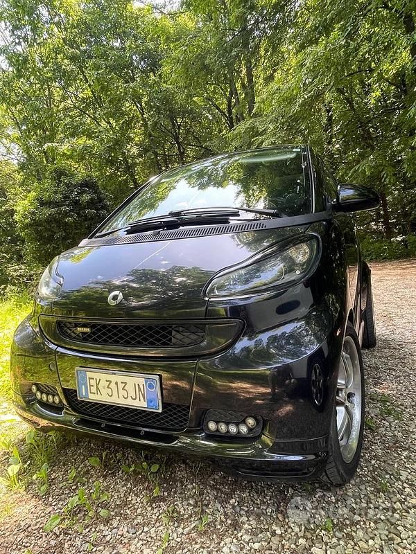 Usata Smart ForTwo Coupé 98 CV (72 kW) 2011 Utilitaria