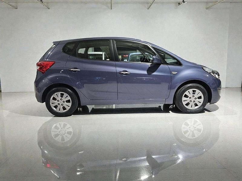 Usata Hyundai ix20 Edition 90 CV (66 kW) 2014 Blu metallizzato Utilitaria