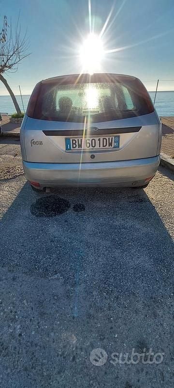 Usata Ford Focus 2001 Berlina