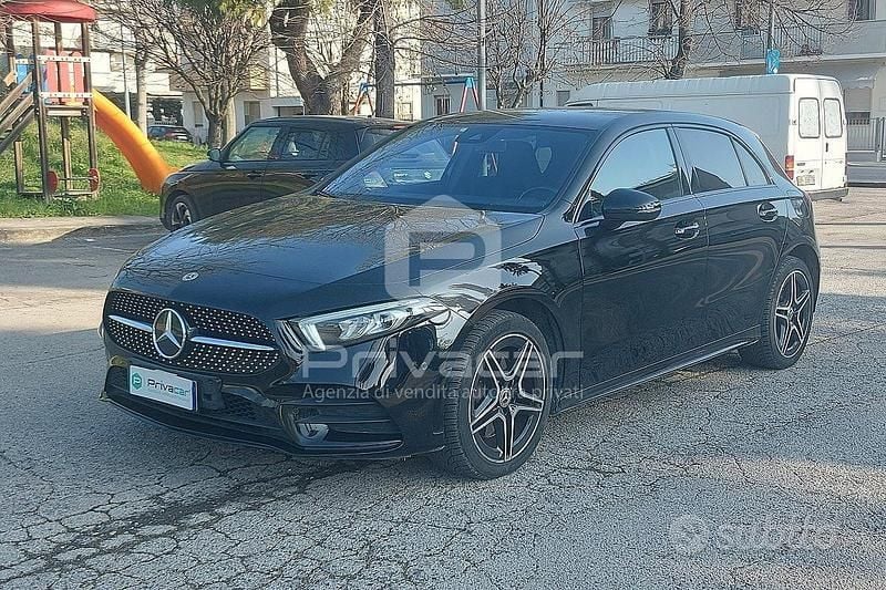 Usata Mercedes A250 Premium 160 CV (117 kW) 2022 Nero Utilitaria
