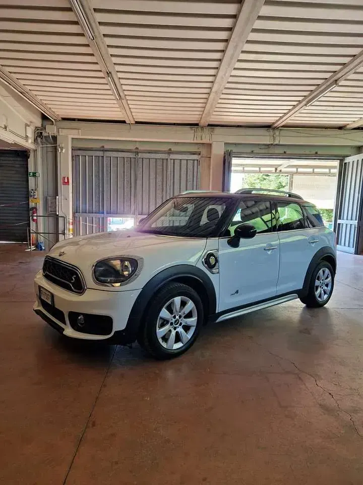 Usata Mini Cooper S Countryman 136 CV (100 kW) 2019 Bianco SUV