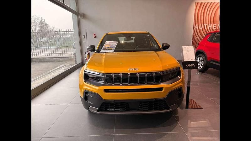 Nuova Jeep Avenger Longitude 100 CV (73 kW) 2026 (descr. colore carrozzeria: 55 SUV