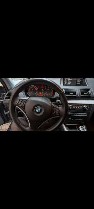 Usata BMW 118 Efficient Dynamics 143 CV (105 kW) 2009 Utilitaria