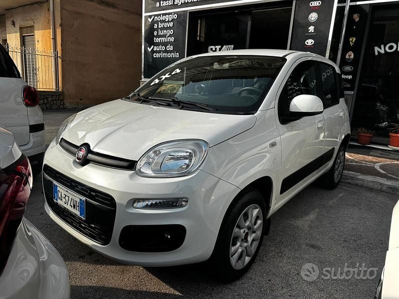 Usata Fiat Panda 4x4 S 85 CV (62 kW) 2020 Bianco Utilitaria