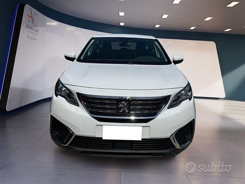 Usata Peugeot 5008 Access 130 CV (95 kW) 2017 Bianco SUV