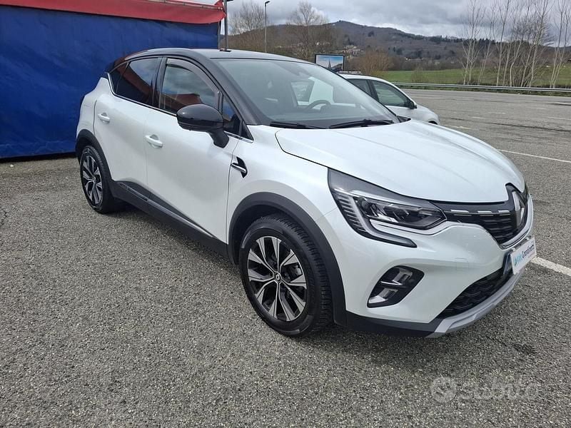 Occasion Renault Captur Techno 100 ch (73 kW) 2023 Blanc SUV