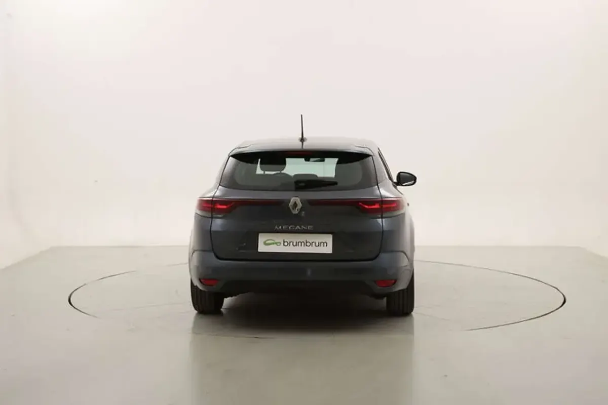 Usata Renault Mégane GrandTour Equilibre 116 CV (85 kW) 2023 Grigio Station wagon