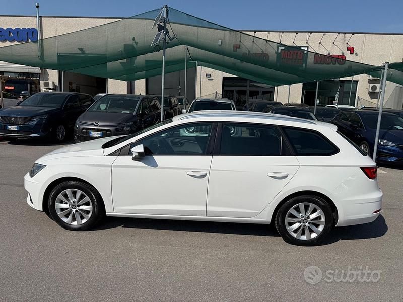 Usata Seat Leon ST Business 116 CV (85 kW) 2017 Bianco Station wagon