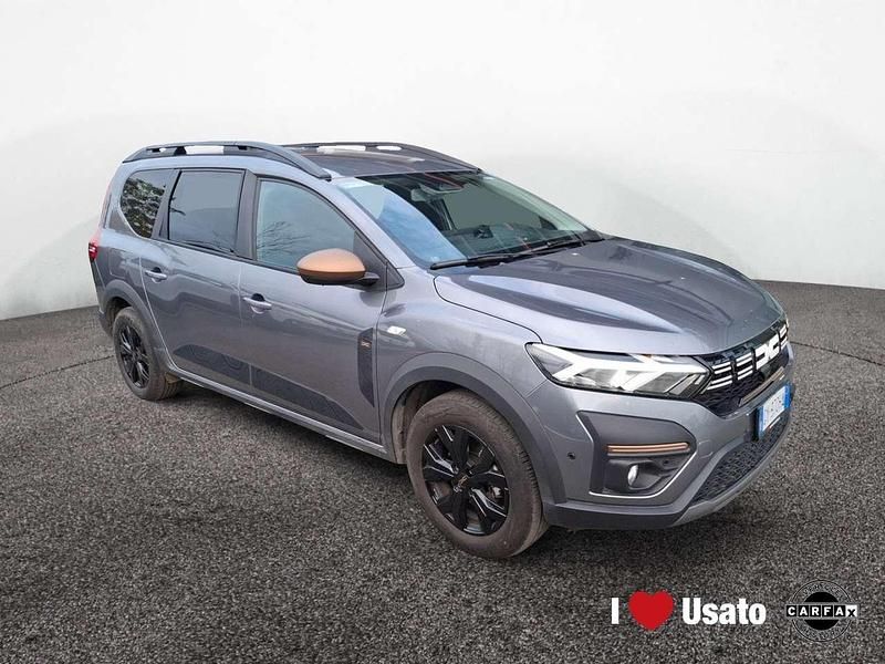 Usata Dacia Jogger Extreme 143 CV (105 kW) 2025 Grigio Monovolume