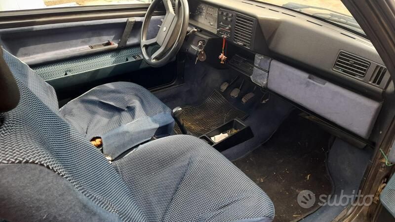 Usata Lancia Ypsilon 1990 Marrone Utilitaria