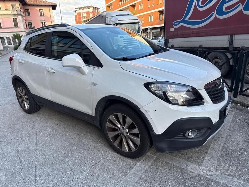 Bianco Usata 2016 Opel Mokka SUV | 10.500 € (Buon prezzo) - Immagine 1/1