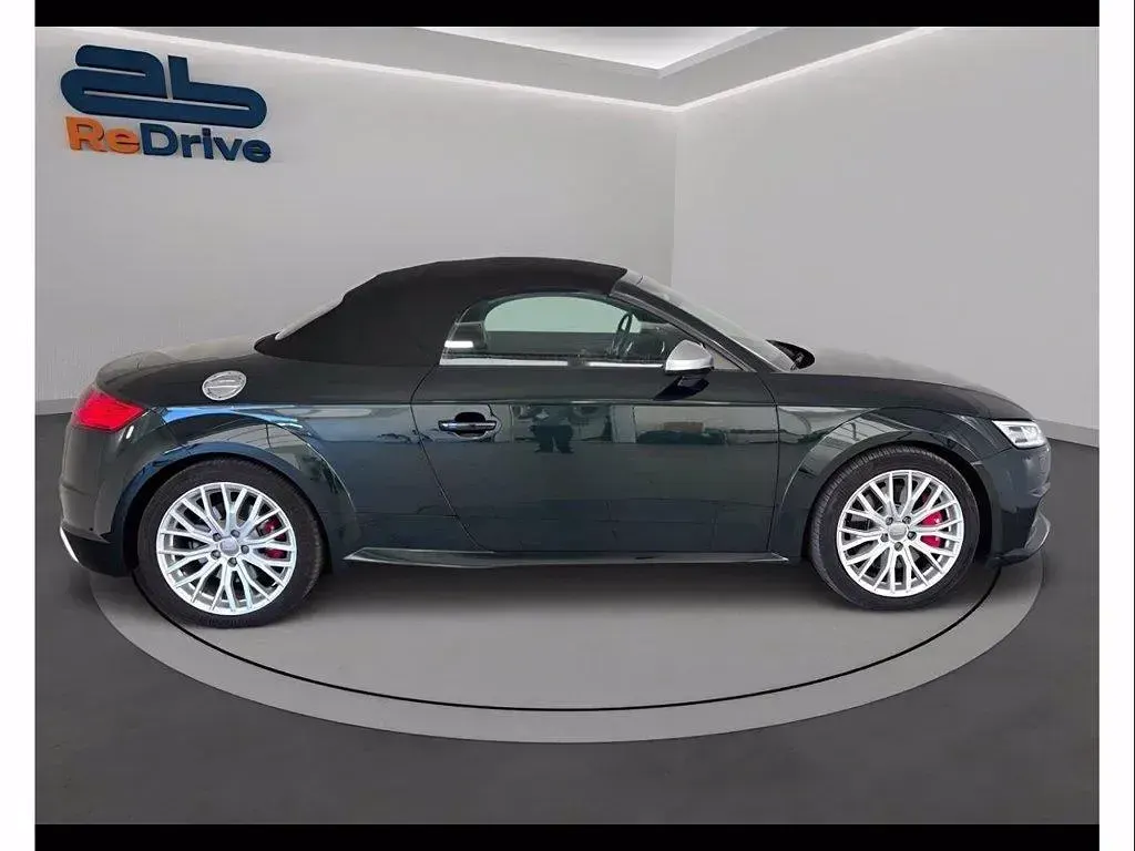 Usata Audi TT Roadster Comfort 310 CV (228 kW) 2018 Verde Cabrio