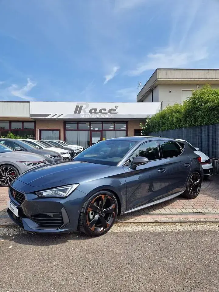 Usata Cupra Leon 150 CV (110 kW) 2023 Grigio Berlina
