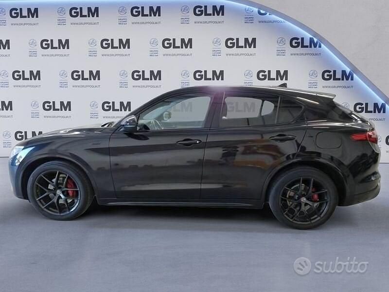 Usata Alfa Romeo Stelvio 190 CV (139 kW) 2021 Nero SUV