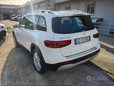 Usata Mercedes GLB200 Business 149 CV (109 kW) 2021 Bianco SUV