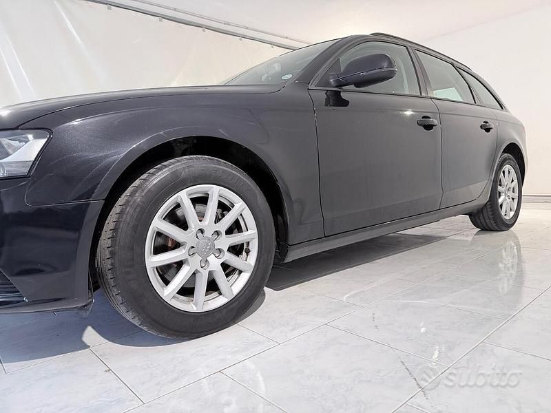 Usata Audi A4 143 CV (105 kW) 2013 Nero Station wagon