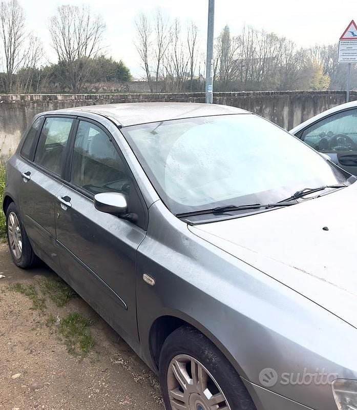 Usata Fiat Stilo 2004 Grigio Berlina