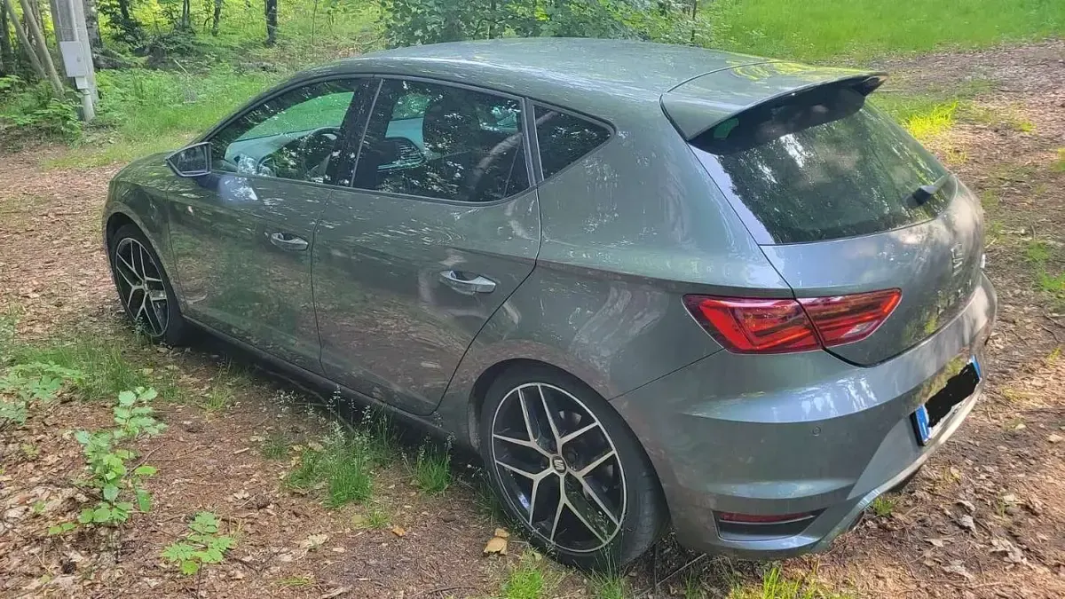 Usata Seat Leon FR 184 CV (135 kW) 2018 Grigio Berlina