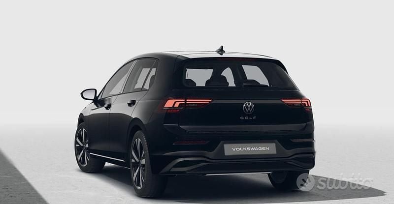 Usata VW Golf VIII Life 150 CV (110 kW) 2025 Nero Berlina
