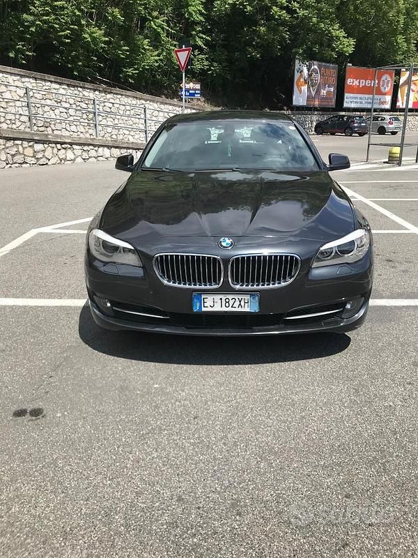 Usata BMW 520 Comfort Edition 184 CV (135 kW) 2012 Nero Berlina