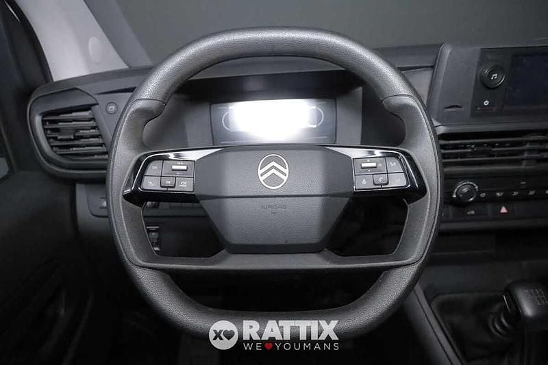 Usata Citroën Jumpy 140 CV (102 kW) 2024 Bianco icy Monovolume