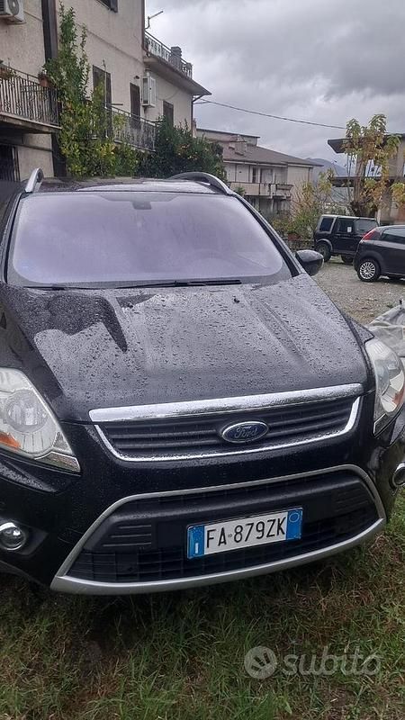Usata Ford Kuga 163 CV (119 kW) 2010 Nero SUV