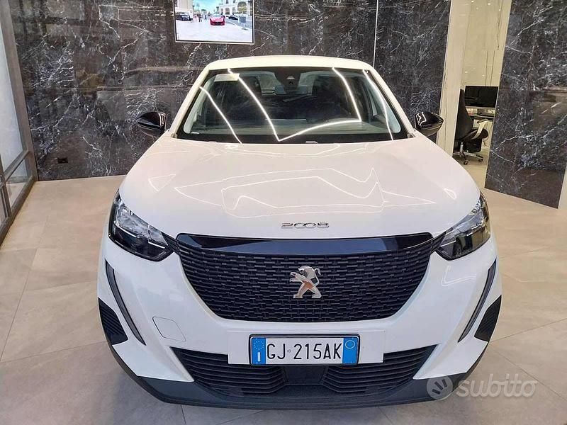 Bianco Usata 2022 Peugeot 2008 Allure SUV | 14.999 € (Super prezzo) - Immagine 1/4
