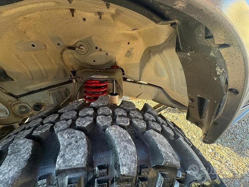 Usata Suzuki Jimny 86 CV (63 kW) 2006 SUV