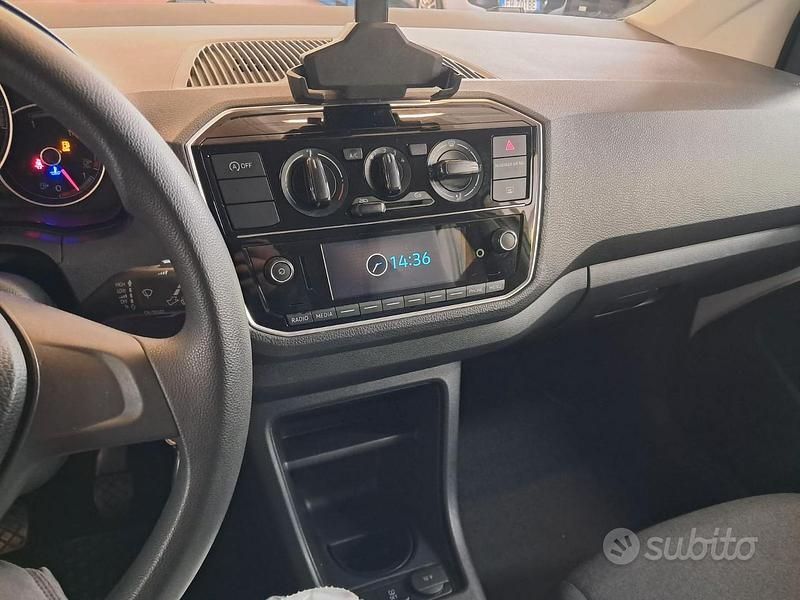 Usata VW up! 68 CV (50 kW) 2019 Utilitaria