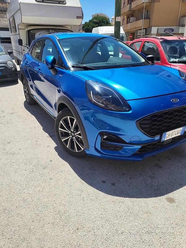 Usata Ford Puma 125 CV (91 kW) 2022 Blu Berlina
