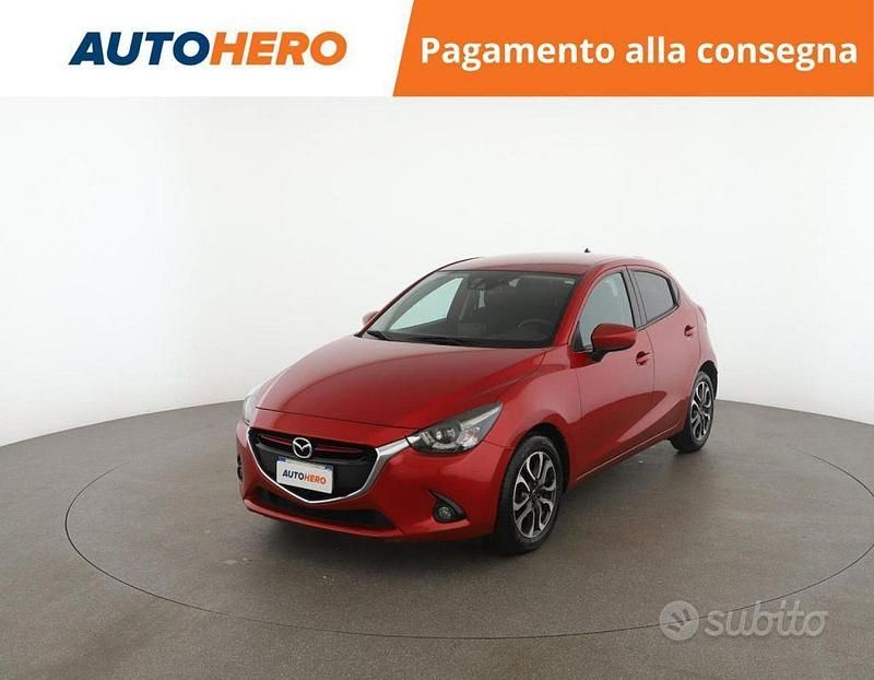 Rosso Usata 2016 Mazda 2 Exceed Tre volumi | 10.099 € (Molto cara) - Immagine 1/2