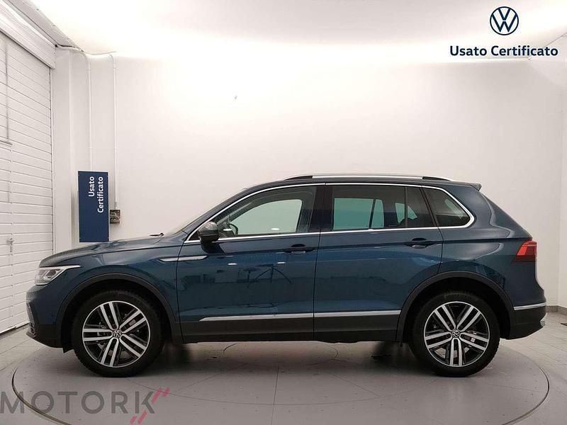 Usata VW Tiguan Elegance 150 CV (110 kW) 2021 Verde SUV