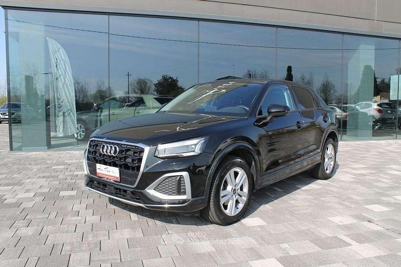Usata Audi Q2 Advanced Plus 116 CV (85 kW) 2021 Grigio SUV