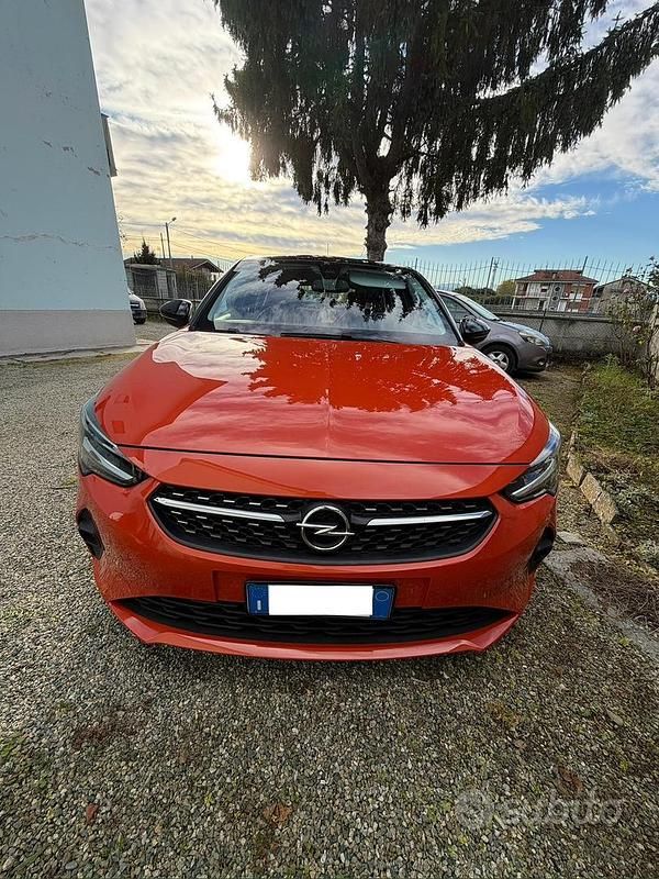 Usata Opel Corsa Elegance 101 CV (74 kW) 2021 Berlina