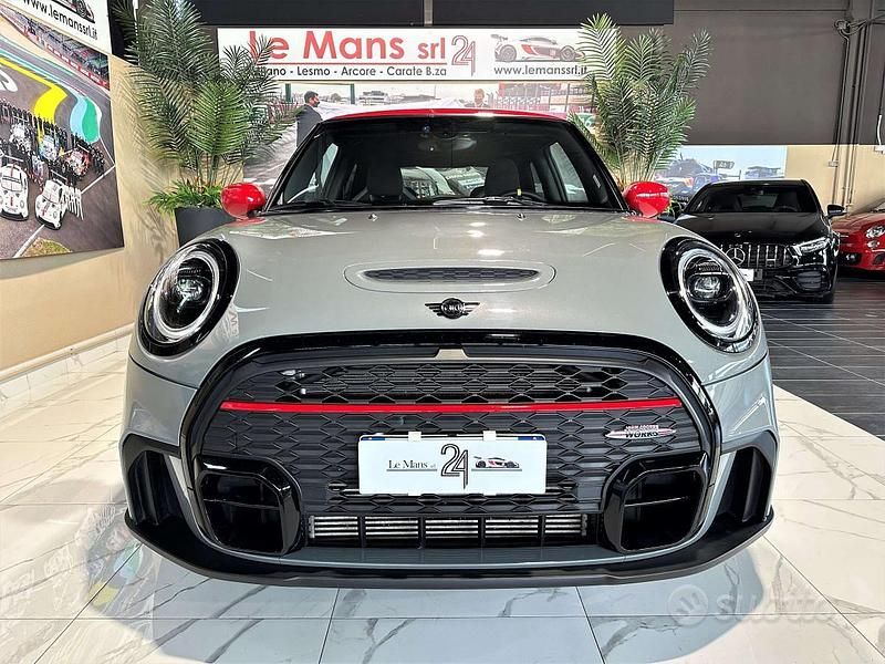 Usata Mini John Cooper Works Essential 231 CV (169 kW) 2021 Grigio Utilitaria