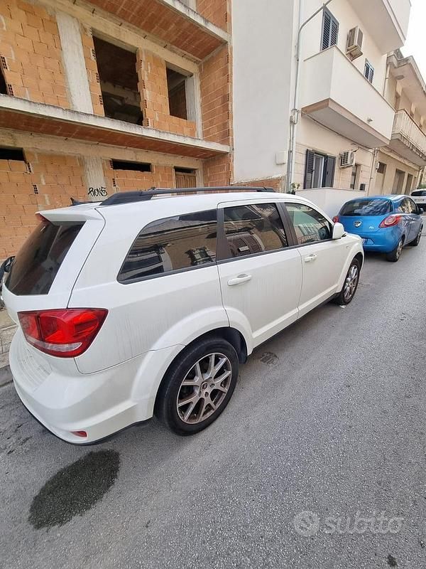 Usata Fiat Freemont 2011 Bianco SUV