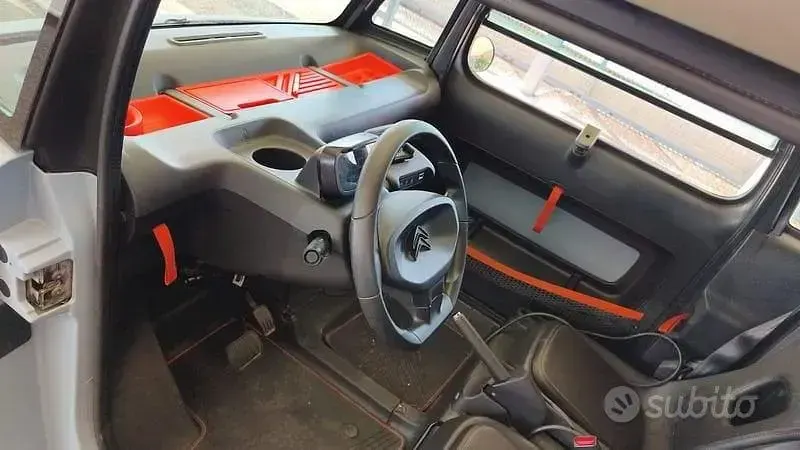 Usata Citroën AMI 2022 Grigio Berlina