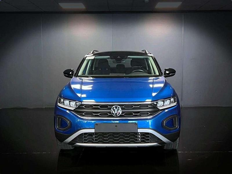 Usata VW T-Roc Life 150 CV (110 kW) 2023 Blu SUV
