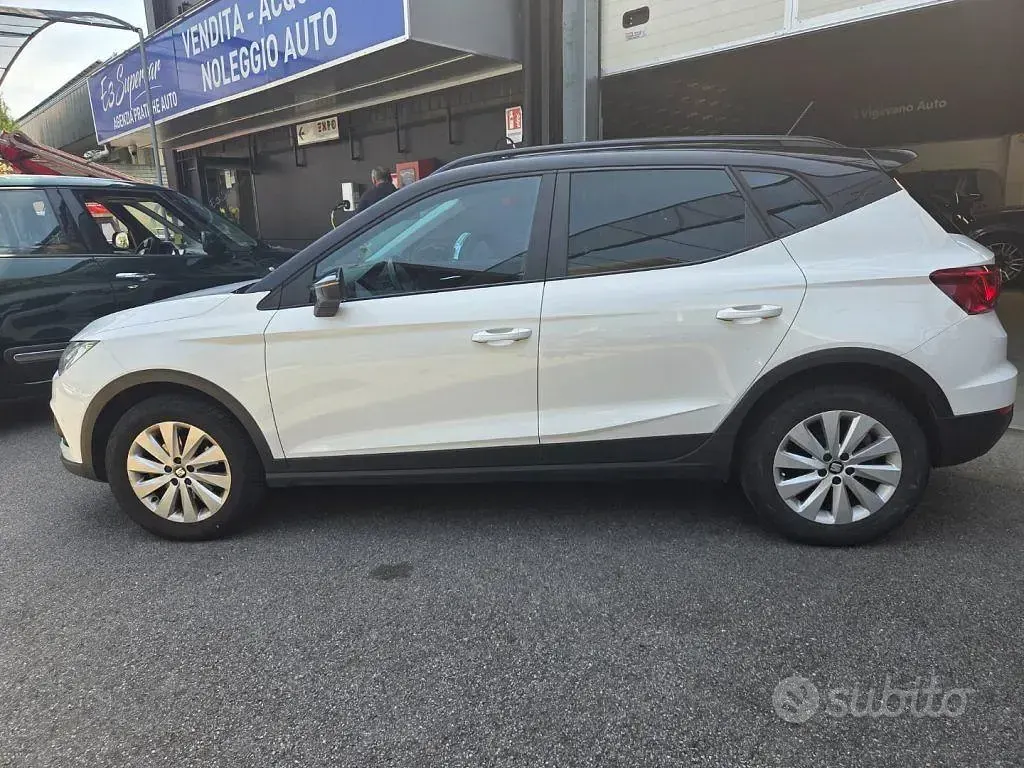 Usata Seat Arona Style 95 CV (69 kW) 2019 Bianco SUV