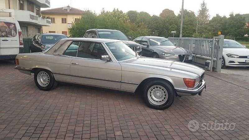 Usata Mercedes SLC450 222 CV (163 kW) 1970 Grigio Coupé